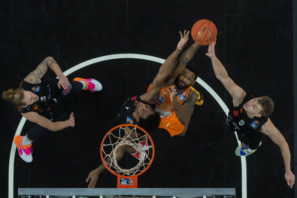 的热身赛中 的热身赛中