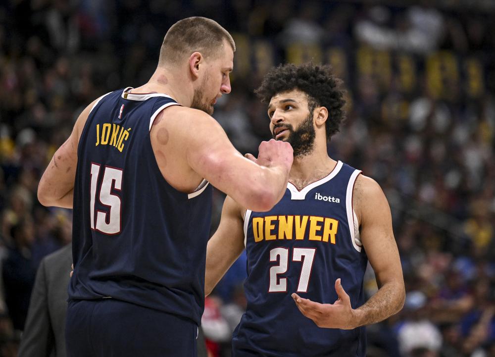 两人配合将 两人配合将