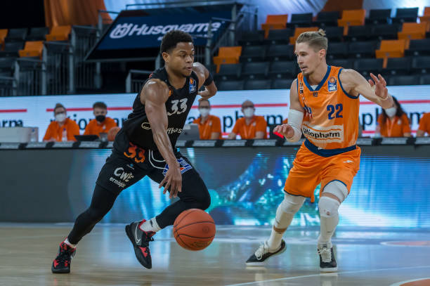 男双的新篇 男双的新篇